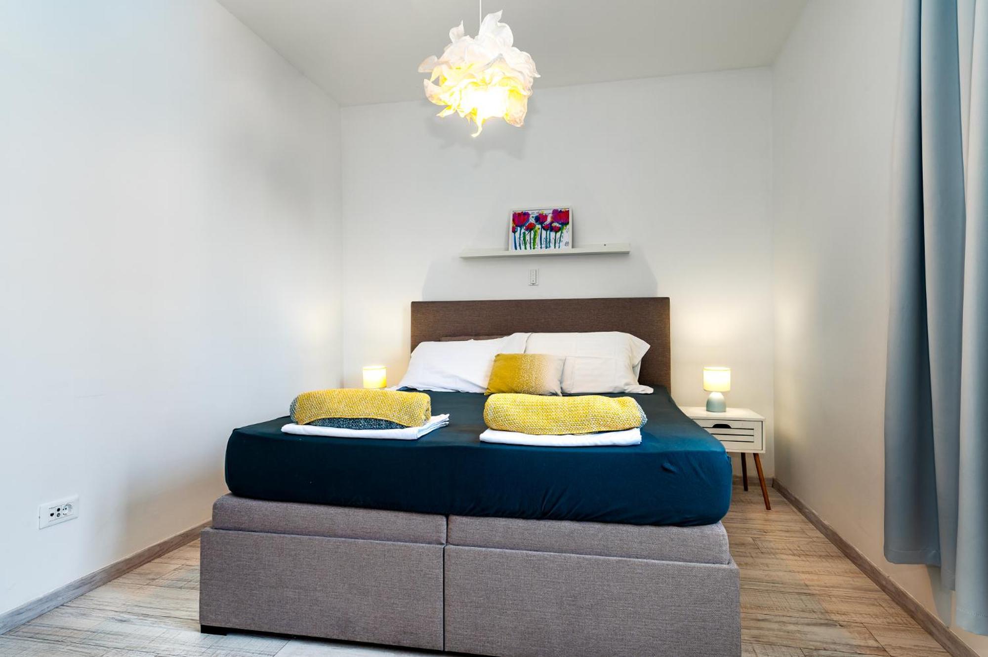 Pool Me Up! Apartment Sibenik Bagian luar foto